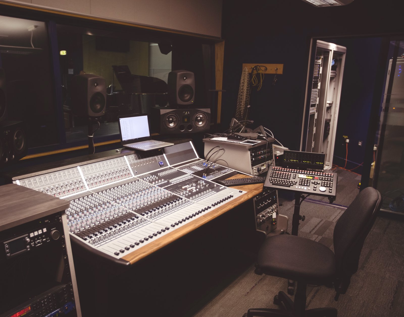 Manzilll Production Studio